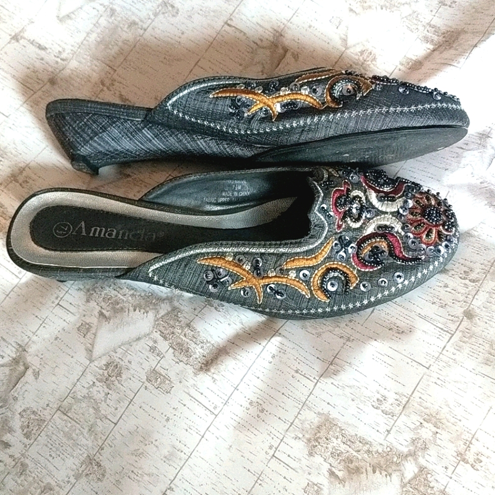 Slide on shoes